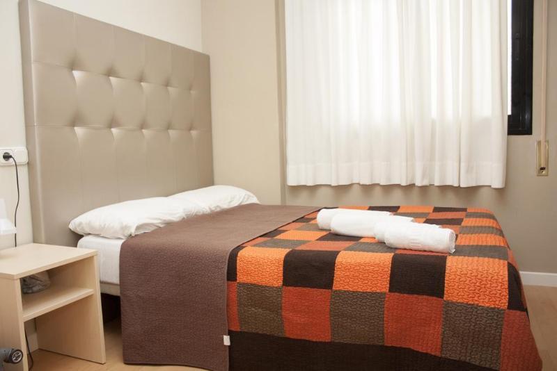 Residencia Universitaria San Agustin Barselona Dış mekan fotoğraf
